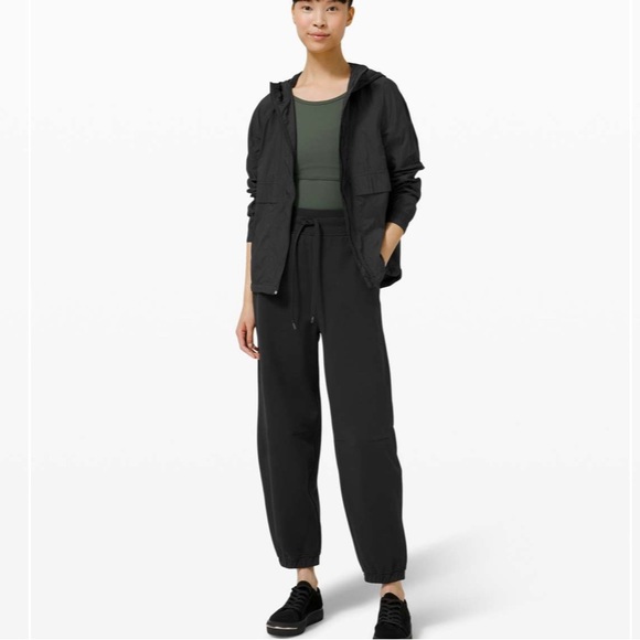 Lululemon Super High Rise Jogger Relaxed Fit French Terry Full Length Black 4 - Picture 5 of 6